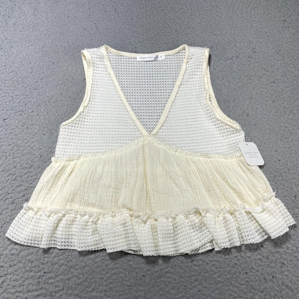Altar'd State Tank Top Womens Small White Crochet Peplum Ruffle Hem Cropped